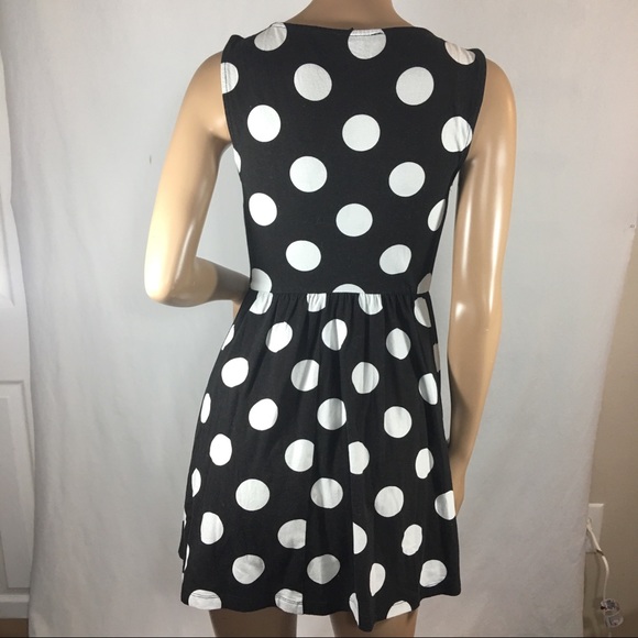 Forever21 Summer Polka Dot Dress - Picture 2 of 4